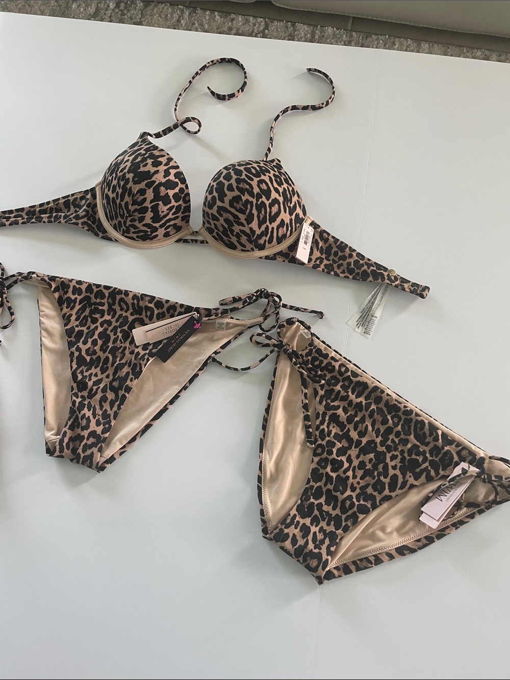 Victoria's Secret Bombshell Leopard Print 3-Piece Bikini Set - With Sarong - Picture 4 of 8